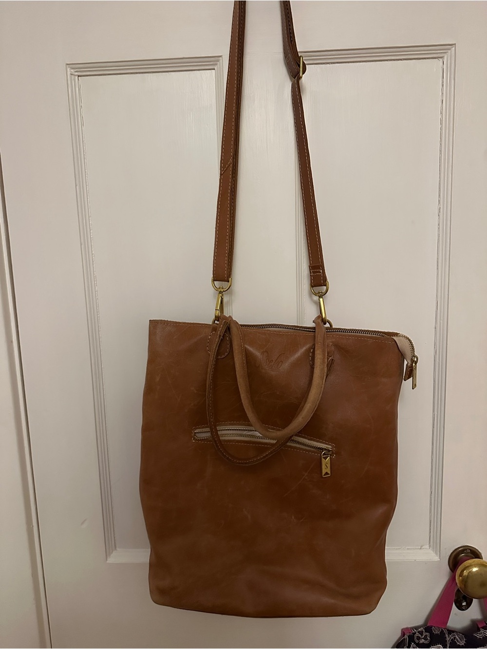 Sseko Classic Tan/Camel Leather Tote Shoulder Bag with strap for carry on case